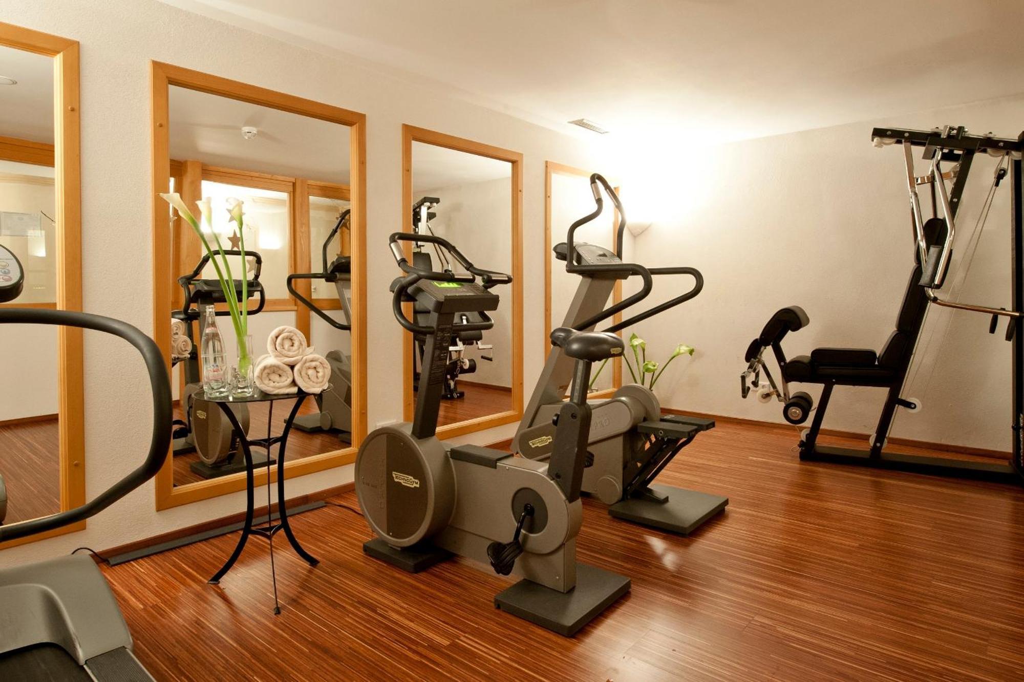 Hotel Maiensee ซางค์ท คริสทอปห์ อัม อาร์ลแบร์ก ภายนอก รูปภาพ